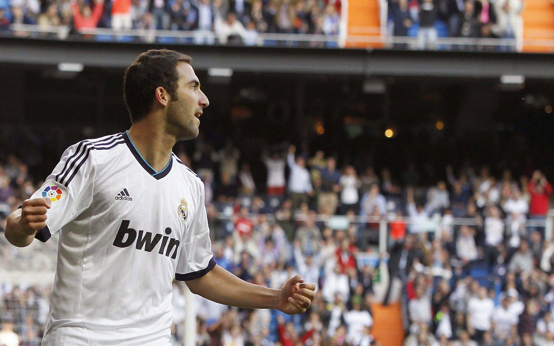 德保罗与蒂尼12月20日步入婚姻殿堂，梅西确认出席见证队友幸福时刻